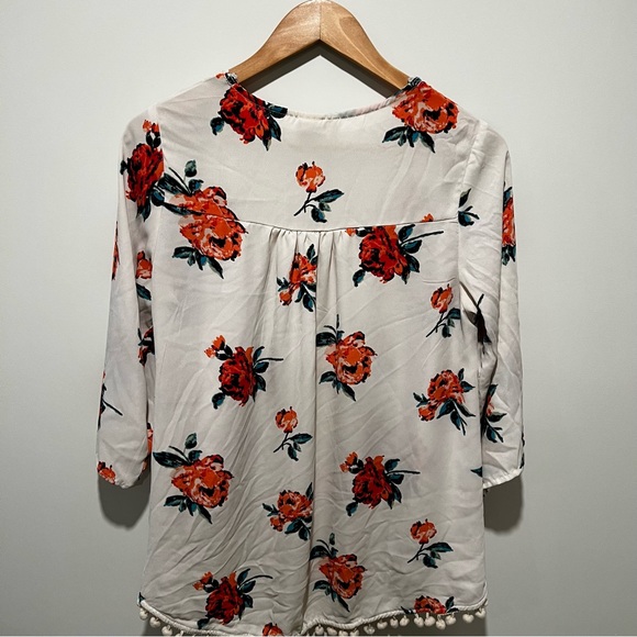 Fun floral cover up with tassels - Picture 7 of 7